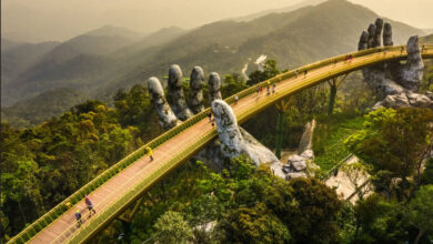 golden hand bridge in vietnam
