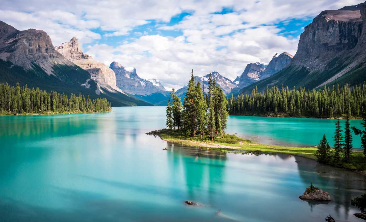 Maligne Lake