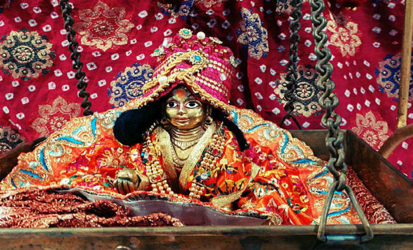 laddu gopal janmashtami