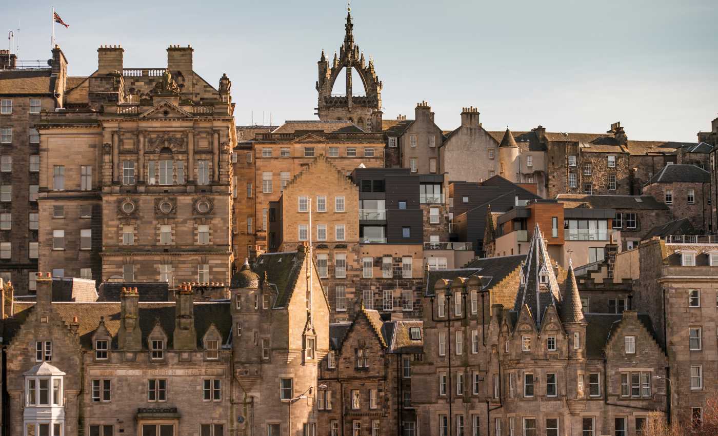 Edinburgh skyline